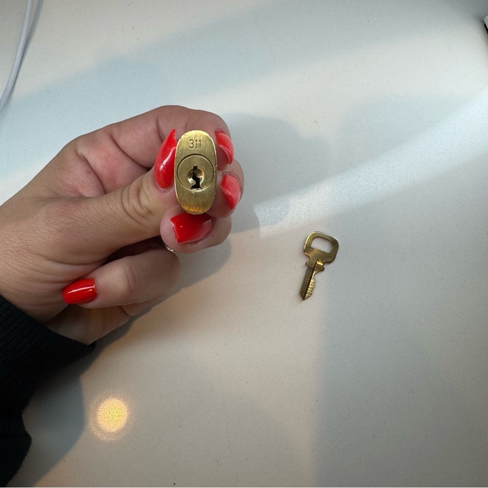 Louis Vuitton Lock & Key #311 - Picture 5 of 6